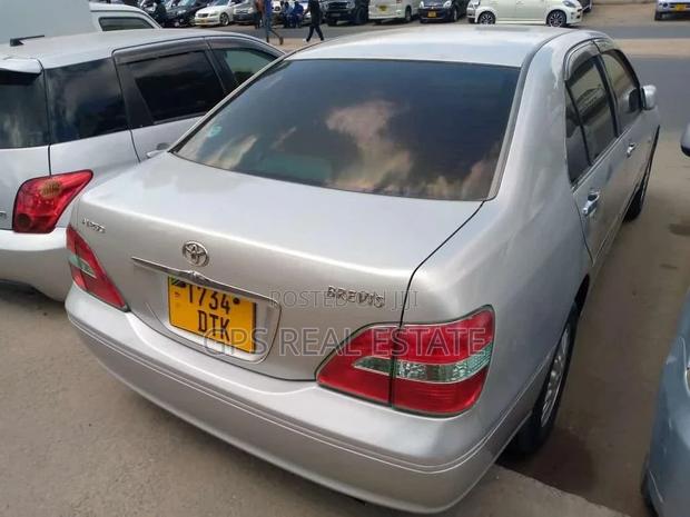 Toyota Brevis 2004 Silver