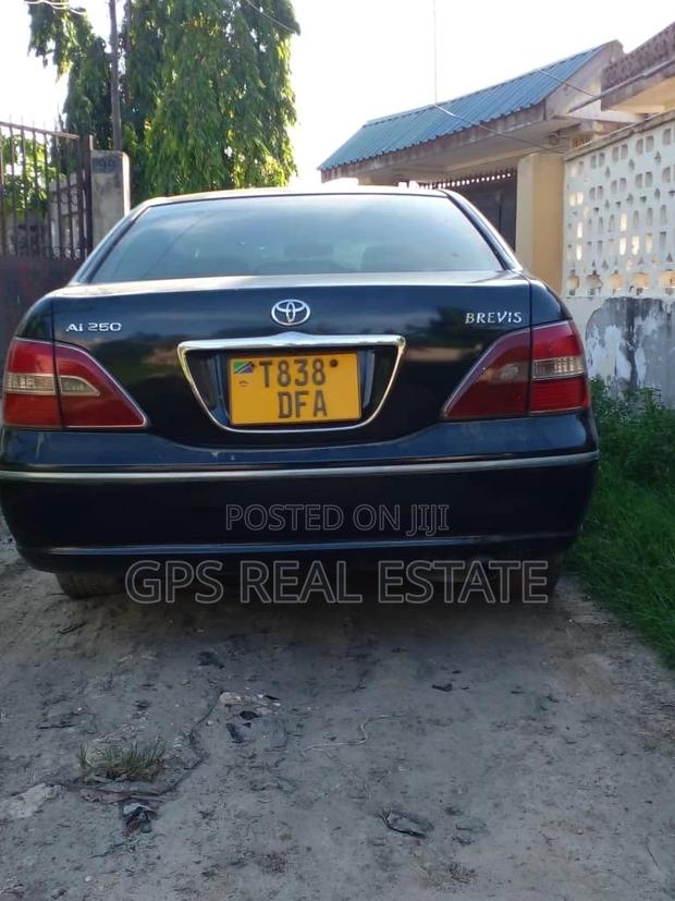 Toyota Brevis 2004 Black