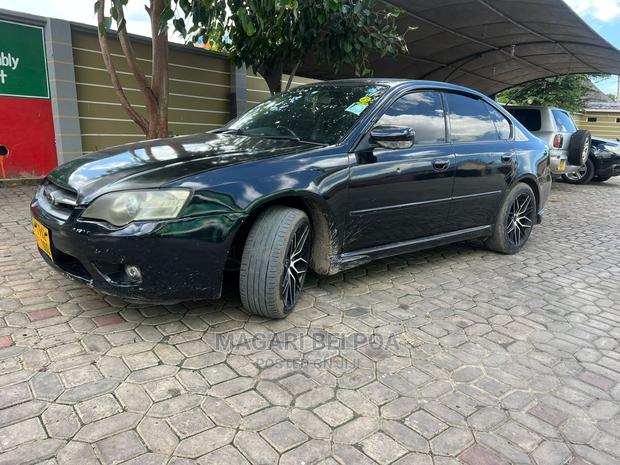 Subaru Legacy 2009 Black