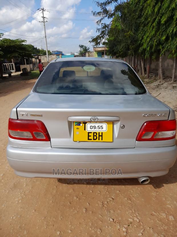 Toyota Carina 2001 Silver