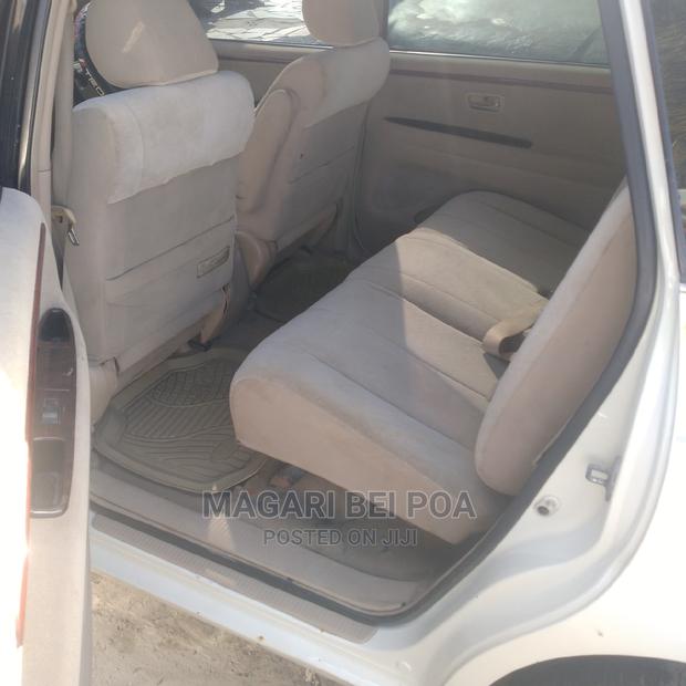 Toyota Nadia 2003 White