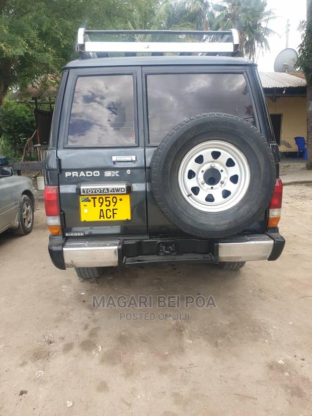 Toyota Land Cruiser Prado 2003 Black