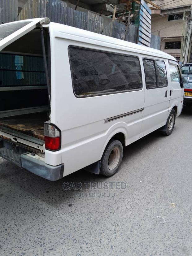Mazda Bongo 2002 White