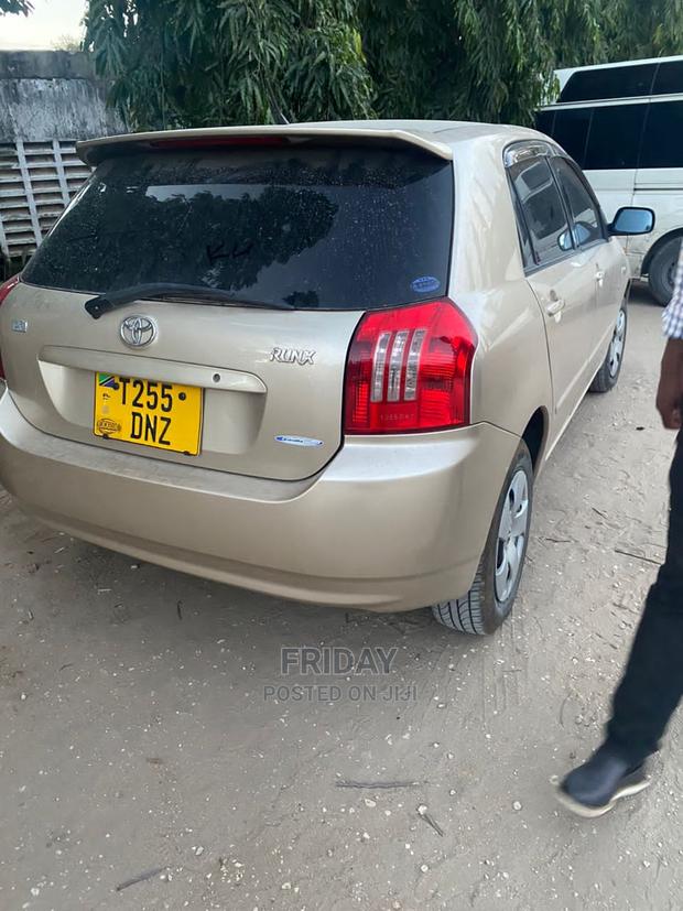 Toyota Corolla RunX 1.5 X FWD 2004 Gold