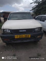 Isuzu KB 2001 White for sale