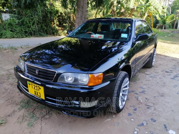 Toyota Chaser 1978 Black