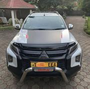 Mitsubishi Triton 2019 White for sale