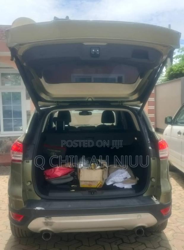 Ford Kuga 2015 Gray