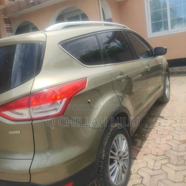 Ford Kuga 2015 Gray