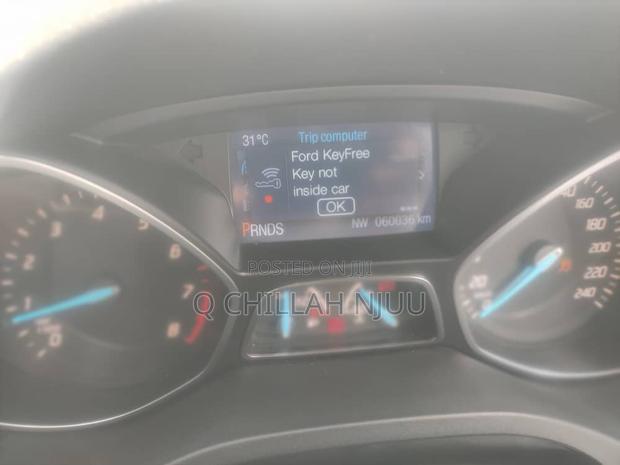 Ford Kuga 2015 Gray