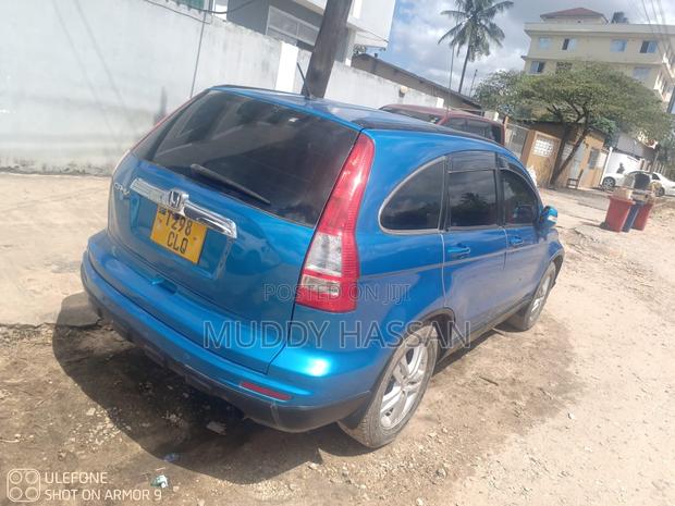 Honda CR-V 2010 Blue
