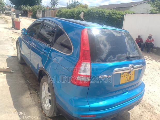 Honda CR-V 2010 Blue