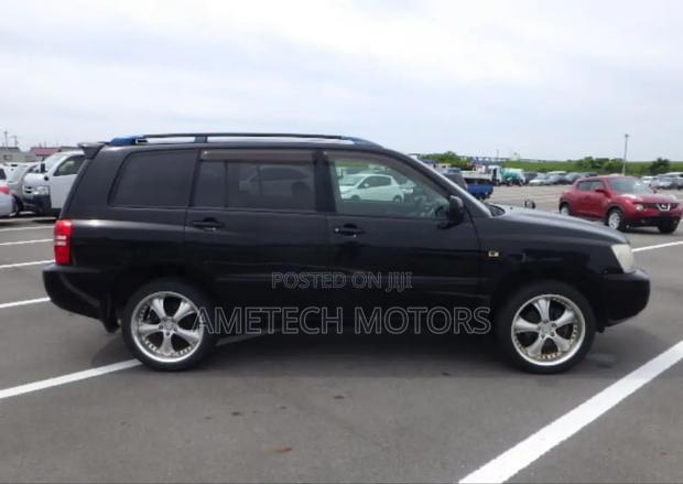Toyota Kluger 2000 Black
