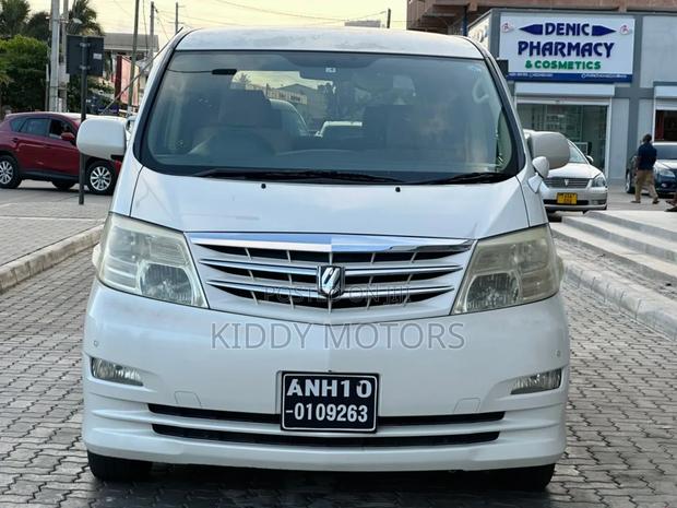 Toyota Alphard 2005 Pearl
