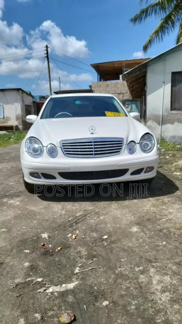 Mercedes-Benz C200 2004 White