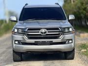 Toyota Land Cruiser 2017 Silver for sale