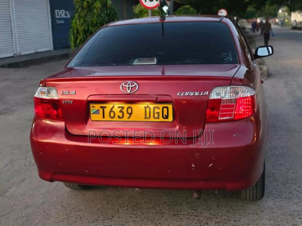 Toyota Corolla 2002 Red