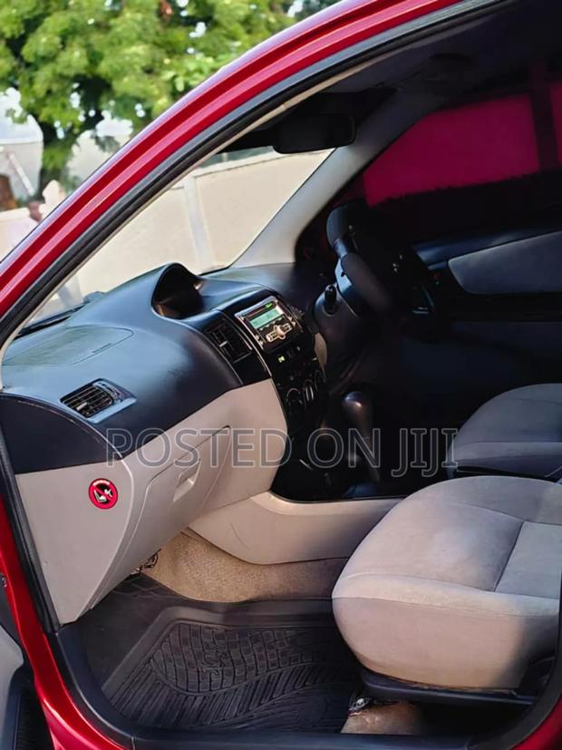 Toyota Corolla 2002 Red