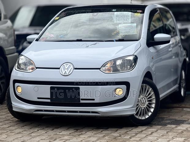 Volkswagen Up 2015 White