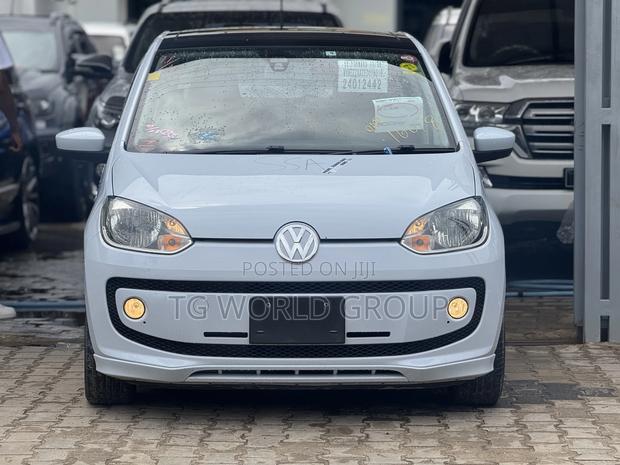 Volkswagen Up 2015 White