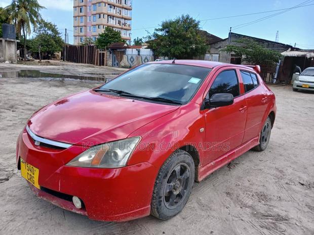 Toyota Will 2001 Red