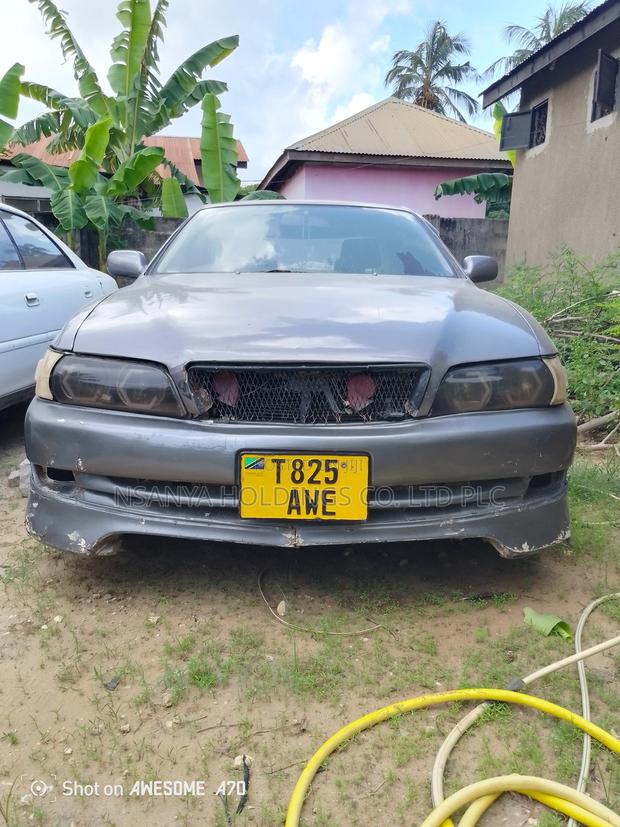 Toyota Chaser 1998 Gray