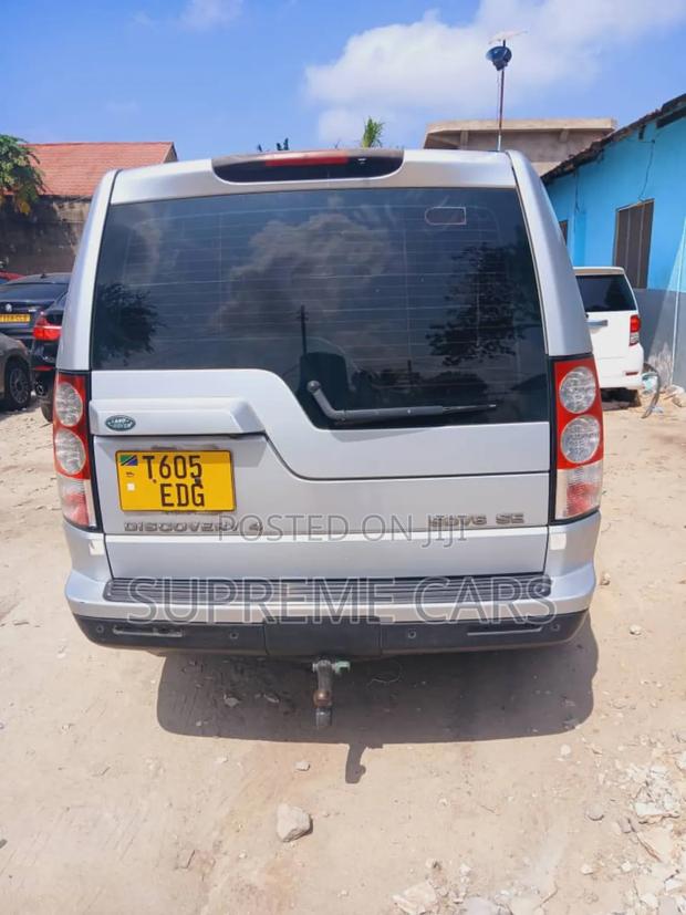 Land Rover Discovery 2011 Silver