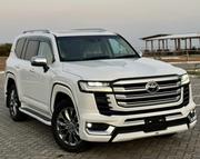 Toyota Land Cruiser 2023 White for sale