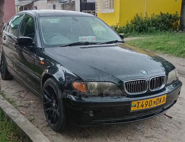 BMW F-Series 2003 Black