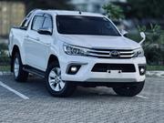 Toyota Hilux 2018 White for sale