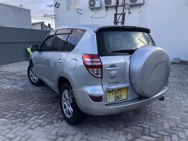 Toyota RAV4 2008 Silver