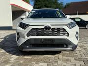 Toyota RAV4 2019 White for sale