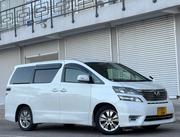 Toyota Vellfire 2011 White for sale