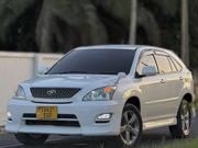 Toyota Harrier 2.4 2007 White for sale