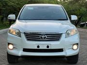 Toyota Vanguard 2011 Silver for sale