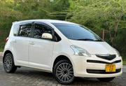 Toyota Ractis 2007 Pearl for sale