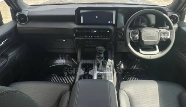 Toyota Land Cruiser Prado 2024 Black