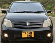 Toyota IST 2003 Black for sale