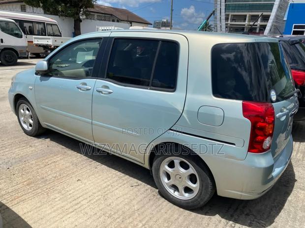 Toyota Raum 2005 Teal