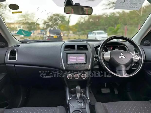 Mitsubishi RVR 2010 Gray