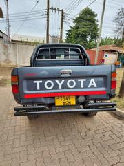 Toyota Hilux 2.5 D-4D 2007 Gray for sale