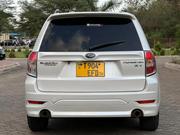 Subaru Forester 2.0 X Trend 2006 White for sale