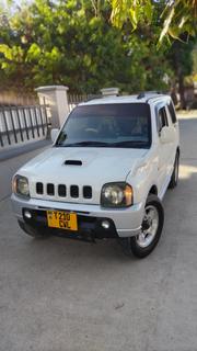Suzuki Jimny 2000 White for sale