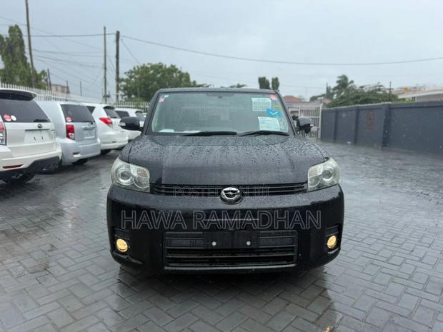 Toyota Corolla Rumion 2010 Black