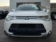 Mitsubishi Outlander 2015 White for sale