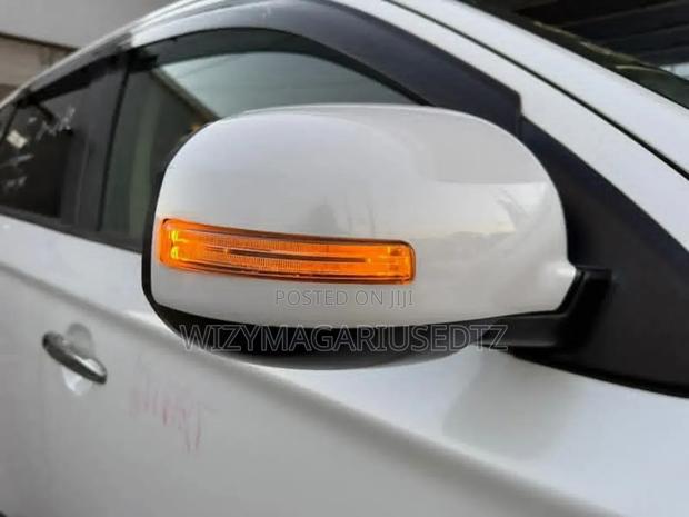 Mitsubishi Outlander 2015 White