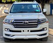 Toyota Land Cruiser 4.6 V8 AX G Selection 2017 Off white for sale