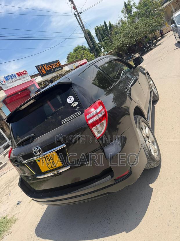 Toyota Vanguard 2008 Black