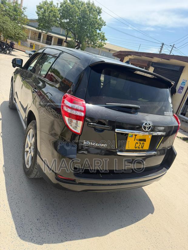 Toyota Vanguard 2008 Black