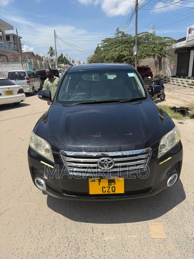 Toyota Vanguard 2008 Black